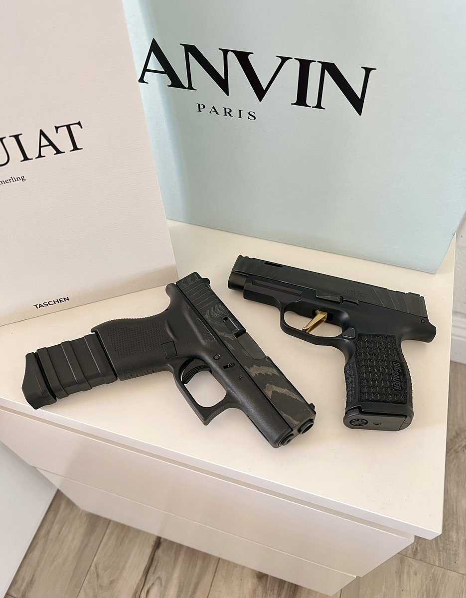 Love at first sight 🤩