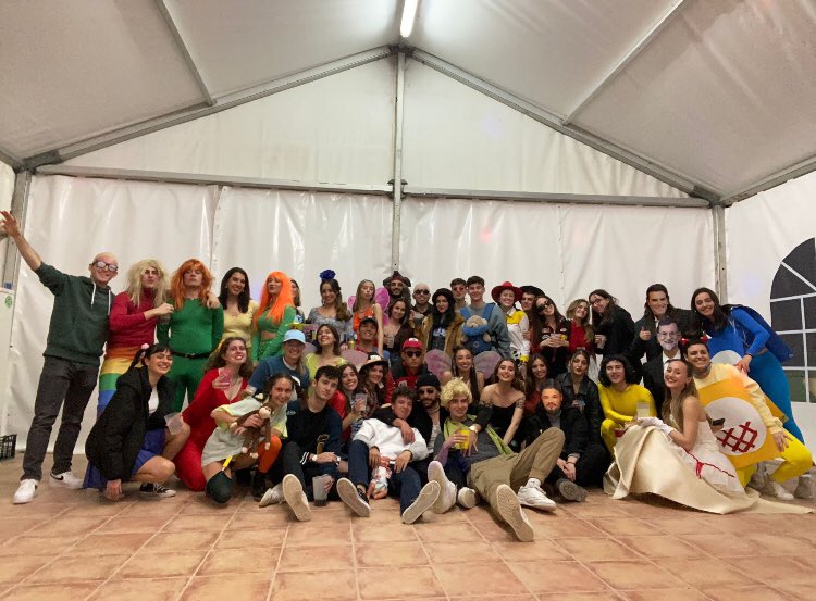 Ya me jodería no anar amb aquesta penya a la carrera eh