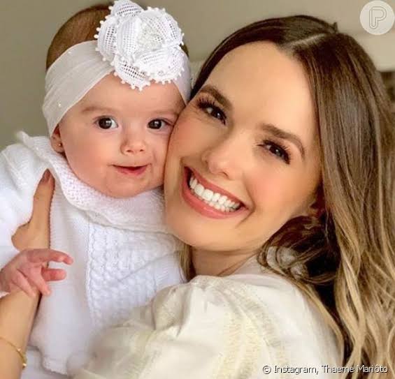 Juninhoraposo's tweet photo. Eu já vi a Thaeme algumas vezes... E ela é um amor de pessoa. Além de talentosa demais e linda!!!
#Thaeme #TheMaskedSingerbr https://t.co/fMrShakpRu