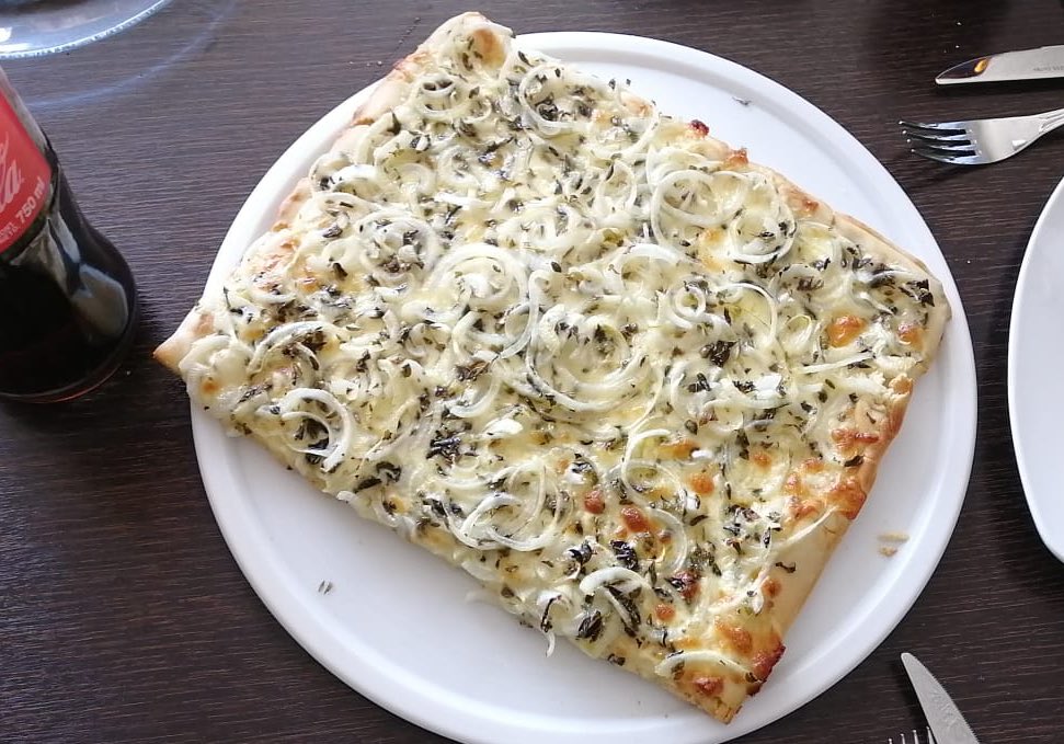MartinezMolinaM's tweet photo. 📍#Fugazzetta como la de Buenos Aires en #Quito. Te quedó espectacular, @SoyDorisM.🍕🤗 https://t.co/0qvxN1YRxu