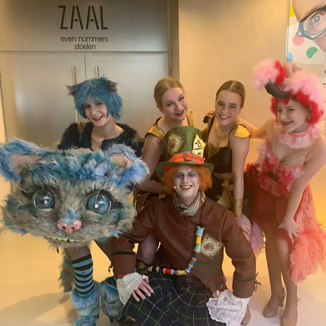 Stem nu ook op jouw favoriet voor de Musical Awards via leuksteticketspublieksprijs.nl
 Echt een superleuke musical! Nog tm 6 juni on diverse theaters. Het zou geweldig en zéér verdiend zijn als ze winnen!