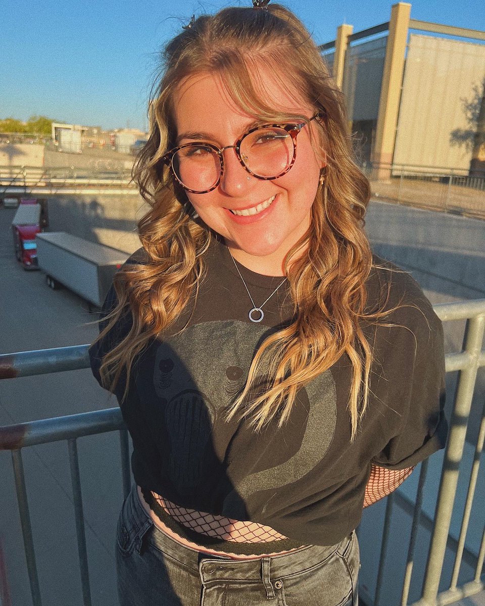 taylorralmighty's tweet photo. if you follow me on instagram act like this is the first time you’ve seen these https://t.co/xO15eFdesd