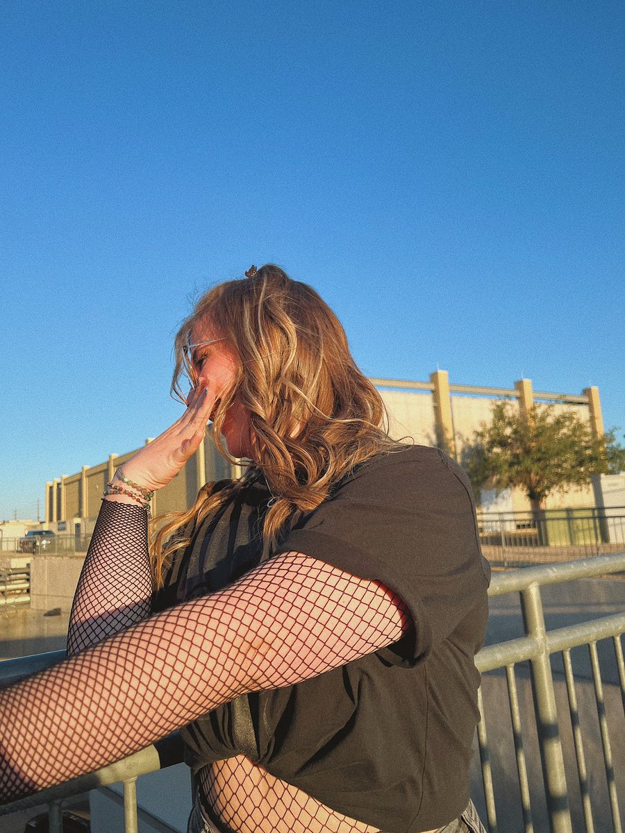 taylorralmighty's tweet photo. if you follow me on instagram act like this is the first time you’ve seen these https://t.co/xO15eFdesd