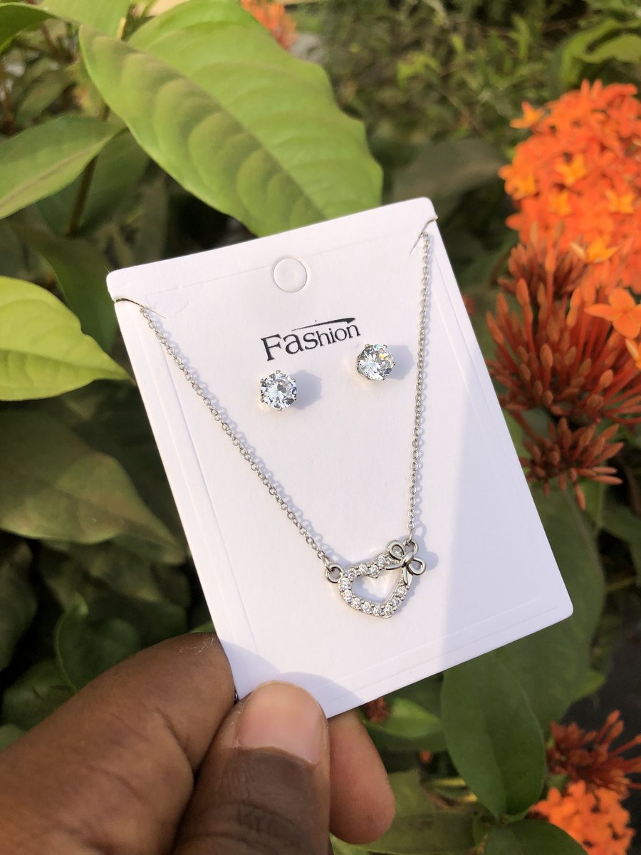 by_cardy's tweet photo. JEWELRY SETS✨
Formerly #3500, Now #2450
#NIGHTMARKETWITHDAMMYB
#INDEPENDENCESALES https://t.co/SqJdKSjdzF