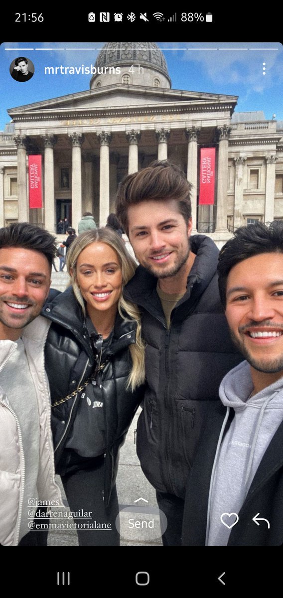 Nadine_TeamTimmons 💙 🍐 tweet media