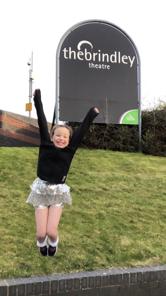 NicolaB90304437's tweet photo. Wow! @ETDAliverpool what an amazing show! The time and confidence you give our children is huge! To see this one up on the stage today having so much fun has my cheeks sore from my beaming smile, not as big as hers though 🤩 a full on day, 2 shows, absolute joy 💗x @halewoodcofe https://t.co/PoXov8Nmnp