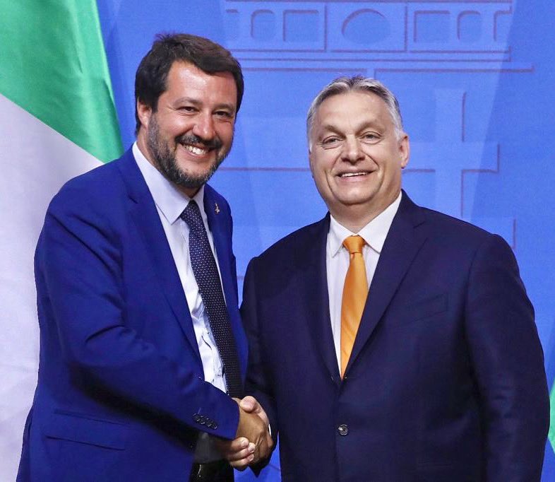 Bravo Viktor!
Da solo contro tutti, attaccato dai sinistri fanatici del pensiero unico, minacciato da chi vorrebbe cancellare le radici giudaico-cristiane dell’Europa, denigrato da chi vorrebbe sradicare i valori legati a famiglia, sicurezza, merito, sviluppo, solidarietà… (1/2)