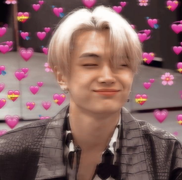 Sunz_ooo's tweet photo. @TXT_members HUENINGKAIIIIIII https://t.co/gw9G4P7TZb