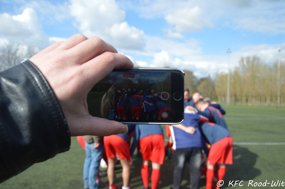 myrcosoftje13's tweet photo. Misschien is lentekampioen geen dingetje, maar wij zijn hier wel trots op. Met de winterstop stonden we gewoon laatste, vandaag eindigen we de competitie op een vijfde plaats en boekten we negen overwinningen op rij. De zomerstop komt te vroeg, denk ik #kfcrw https://t.co/OSIJlnXZt2