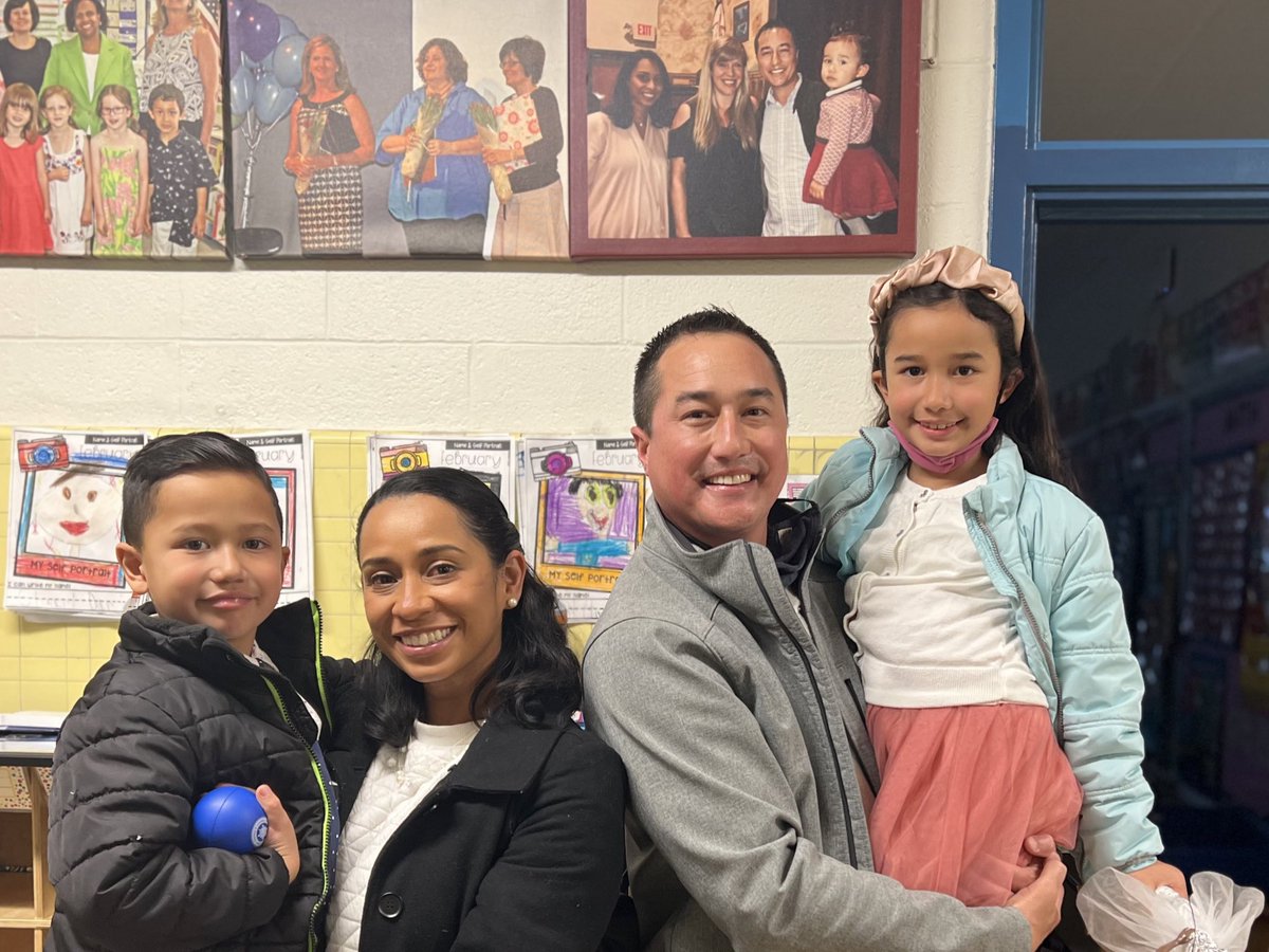 tmwgrade1's tweet photo. Our first @Warren_Prescott musical since 2019... We are sooooo proud of the student cast, crew, family member volunteers, WP alumni, and especially Mrs. Cichon! A ⭐️⭐️⭐️⭐️ performance all-around! @BostonSchools @Drummeranthony @BCassellius @ErinforBoston @RepDanRyan #MatildaJr https://t.co/GZGlUzkWHx
