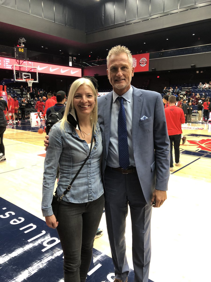 Great day cheering on Cassandre Prosper @BioSteelAllCdn! Nice chatting with you <a href="/LeoRautins/">Leo Rautins</a>!