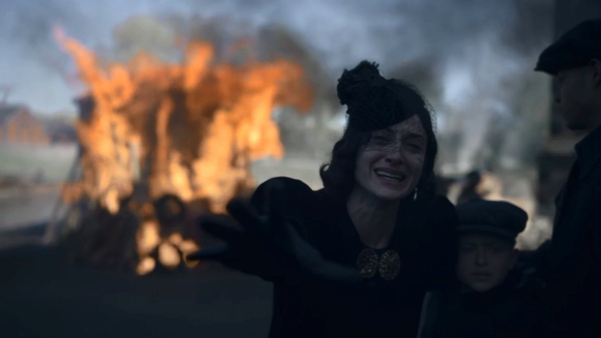 daniellelongx's tweet photo. I don’t understand how people think this season of #PeakyBlinders was anything but an absolute masterpiece.

The acting? The cinematography? The soundtrack? *chefs kiss* https://t.co/00lVoJR23l