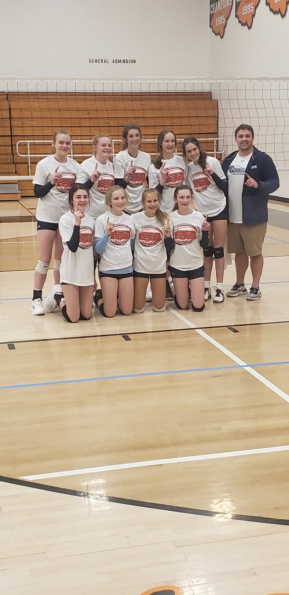 mlangenk32's tweet photo. CHAMPS
LAST TOURNAMENT 
GREAT SEASON !! https://t.co/1t6ClvbSlT