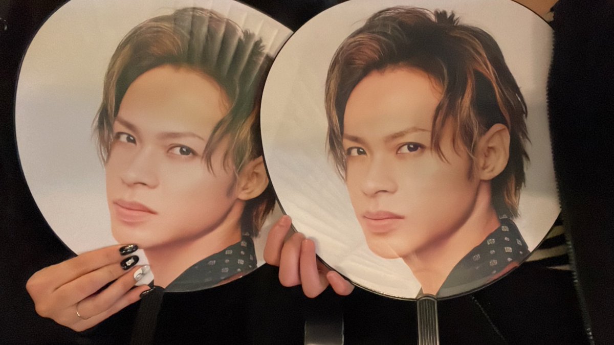tatu_1004_'s tweet photo. 大阪3日間幸せでした🐝💙
念願のバクステ最前😭😭もう触れる距離にたっちゃんがいてほんとうに震え止まらなかった。過去1ってくらい近くにいてほんま幸せやった🫶🏻💙やっぱ何年経っても上田くんがだいすき！！ https://t.co/f6v48yczY0
