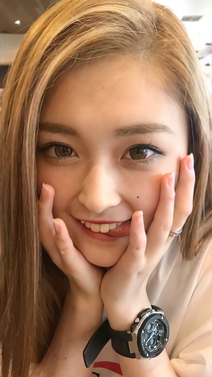 Aika_dosukebe's tweet photo. カラダえっろ…顔えっろ… https://t.co/zNJqHtGaK2