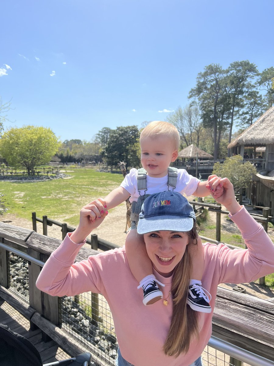 KarmynSiefring's tweet photo. my forever adventure buddy🦒 https://t.co/rkijyrpXoR