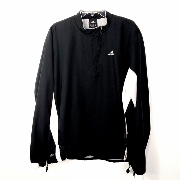 JDLC56's tweet photo. So good I had to share! Check out all the items I'm loving on @Poshmarkapp from @JDLC56 #poshmark #fashion #style #shopmycloset #adidas #underarmour: https://t.co/CtXLzW7nG7 https://t.co/2DYxA133K8
