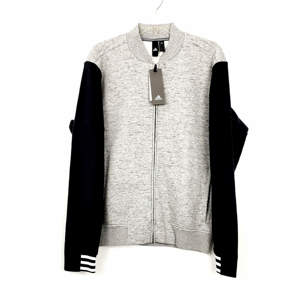 JDLC56's tweet photo. So good I had to share! Check out all the items I'm loving on @Poshmarkapp from @JDLC56 #poshmark #fashion #style #shopmycloset #adidas #underarmour: https://t.co/CtXLzW7nG7 https://t.co/2DYxA133K8