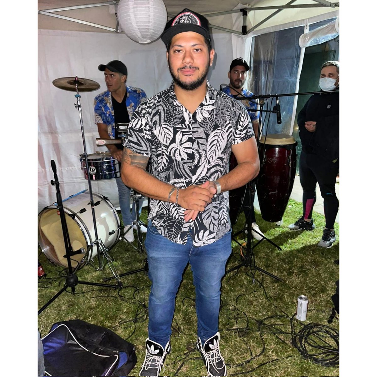 matiasanchez_'s tweet photo. #GrupoConSabor #Banda #Cumbia #ShowEnVivo https://t.co/ItGsZ7ebhN