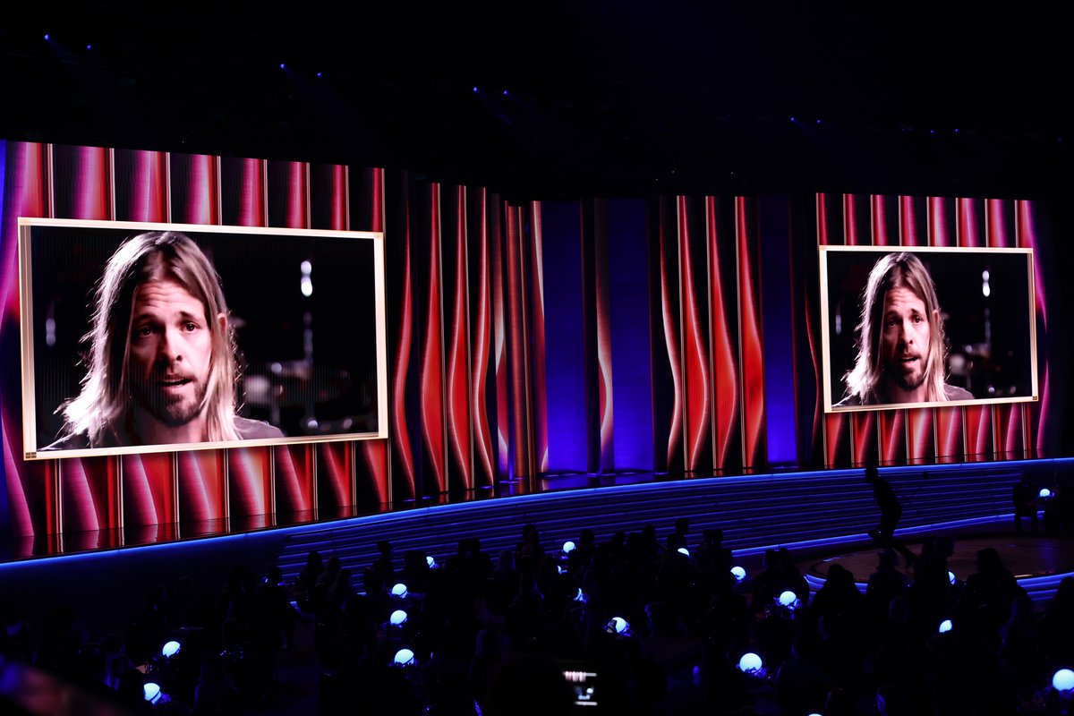 THR's tweet photo. "There goes my hero..." - the #Grammys paid special tribute to late Foo Fighters drummer Taylor Hawkins https://t.co/yYXANS5HZL https://t.co/nW0sMMQa8F