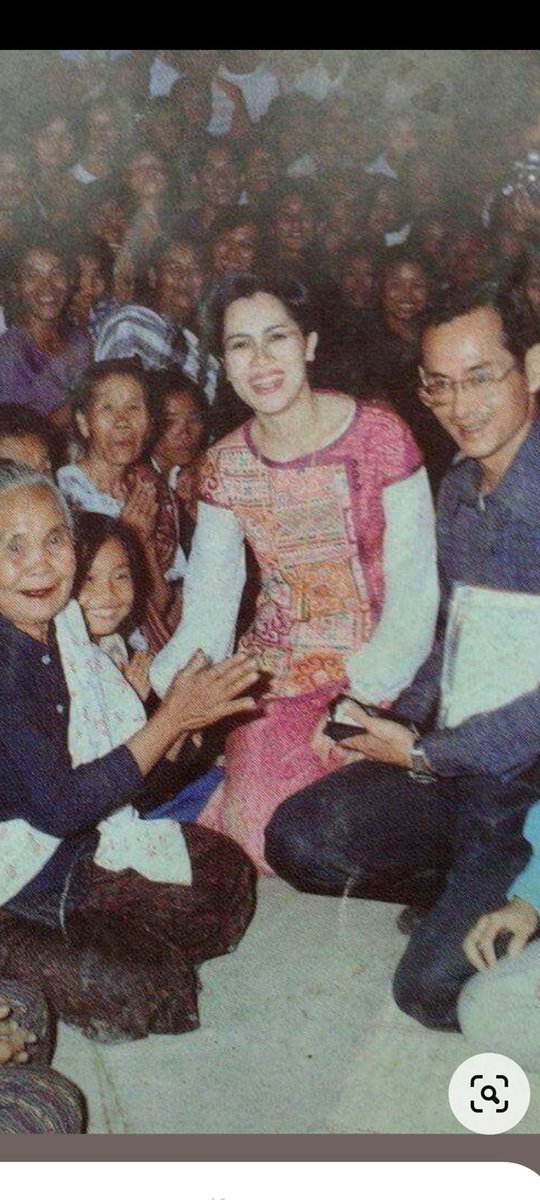 batt_213's tweet photo. พระราชาของพสกนิกร
และ
พสกนิกรของพระองค์
ประเทศไทย https://t.co/qGc7ajinKt