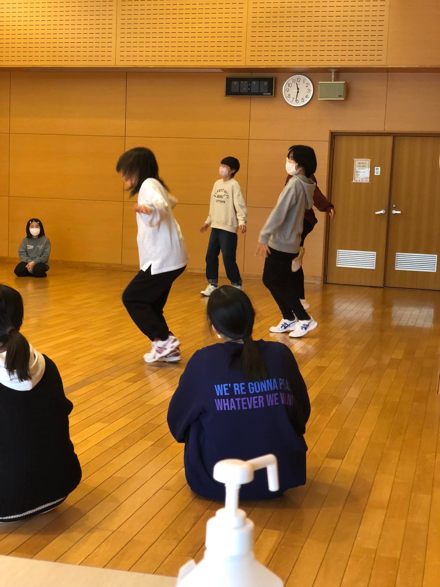 usa_simingeki's tweet photo. 宇佐市民劇いよいよ稽古が始まりました！
まだまだ間に合います。やってみたい！手伝ってみたい！そんな方は是非、ご連絡ください♪ https://t.co/Jkhb9mR7gP