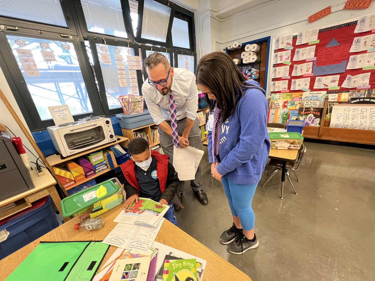 mrgslearning's tweet photo. Impressed by the #future as she shows me how to be #principalfortheday - We’re in great hands… https://t.co/48a02AEM7H
