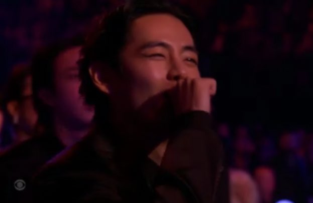 PopBase's tweet photo. BTS’ V vibing to Justin Bieber, Daniel Caesar &amp; Giveon’s ‘Peaches’ #GRAMMYs performance. https://t.co/xDI0CVXGsg