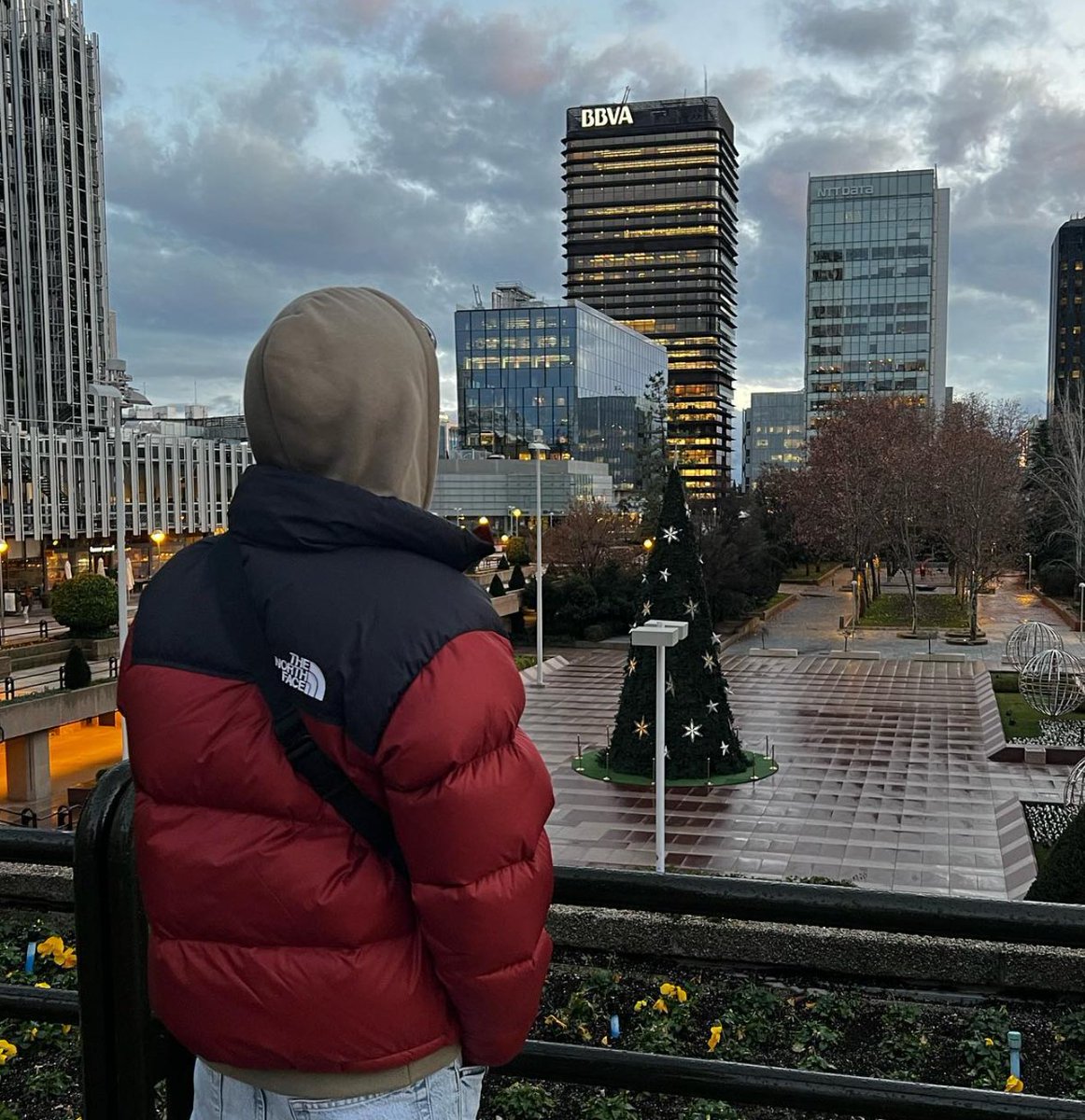 cryptohood_club's tweet photo. New Bro-Crob!
Hey Nikita, thanks for buying Crobin. Congrats! Now you are a big part of Cryptohood Club. Your are a Crobin, shorty Crob!
We have universes to build!
Let's do it!
#crobins #crobs #nftdrop #nftcollector https://t.co/iJpSQOyWTg