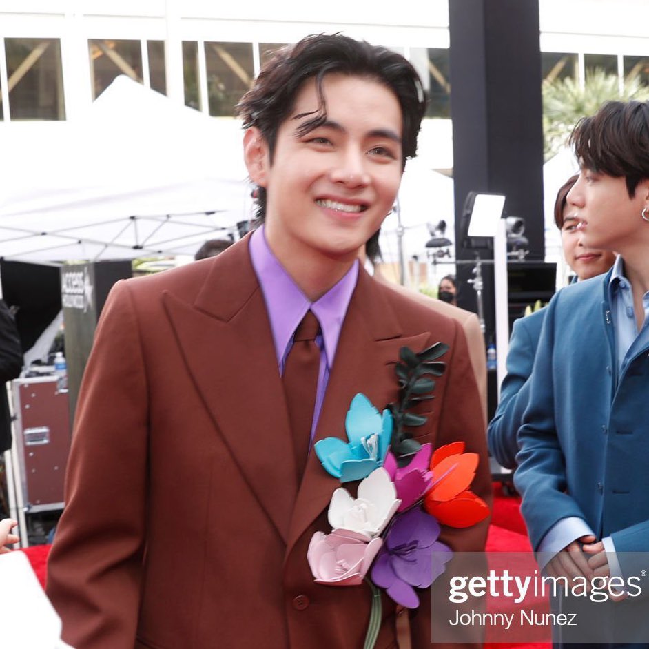 tetesgallery's tweet photo. his smile i'm crying https://t.co/C50VZxAghx