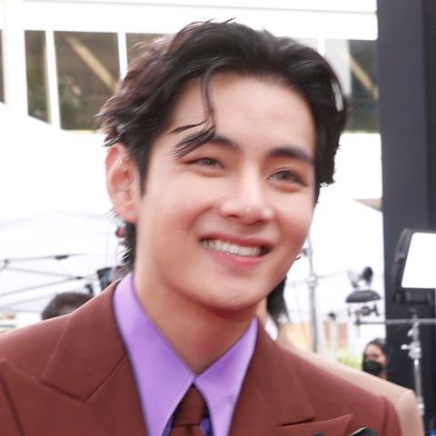 tetesgallery's tweet photo. his smile i'm crying https://t.co/C50VZxAghx