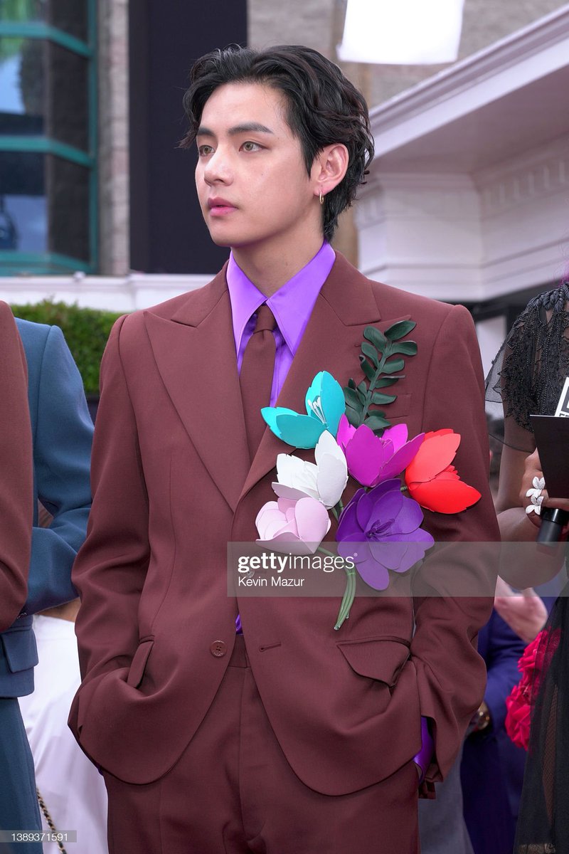 PHOTOS] 220404 @BTS_twt 64th Annual GRAMMY Awards - Red Carpet