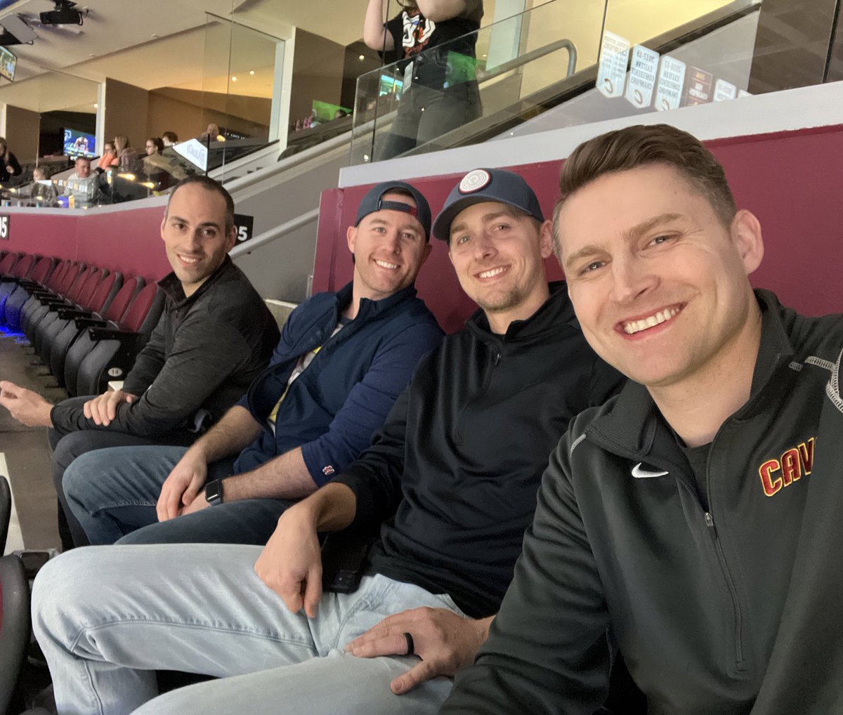 JockRottman's tweet photo. #letemknow #letsgocavs https://t.co/RRSWxSHK0n