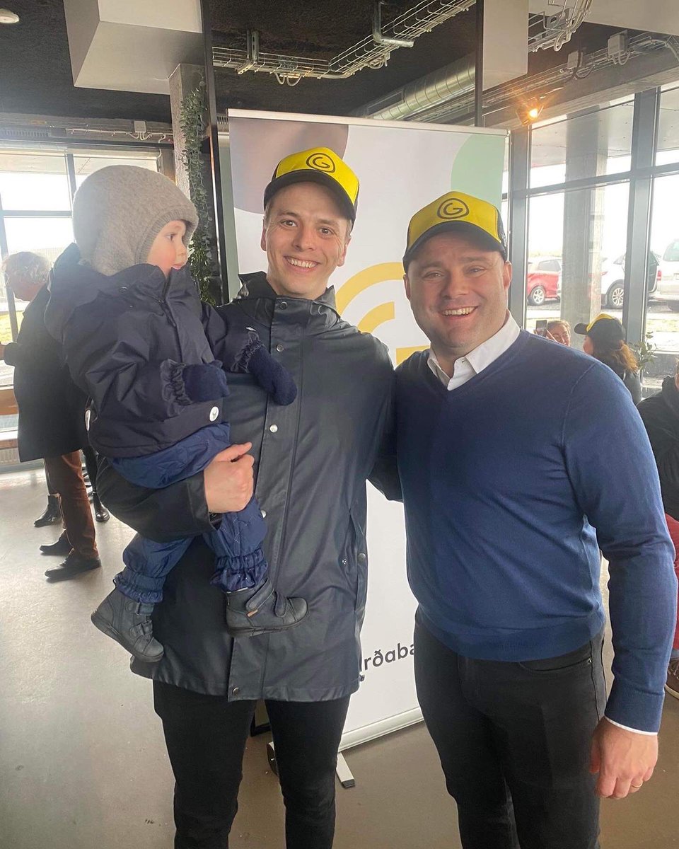 Við kynntum málefnaáherslur í Urriðaholti í dag! Okkar samfélag er fjölbreytt, ábyrgt og barnvænt 🌼