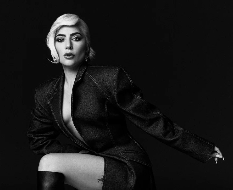 PopBase's tweet photo. Lady Gaga is now a 13x #GRAMMYs winner. https://t.co/JaYIniyOEi