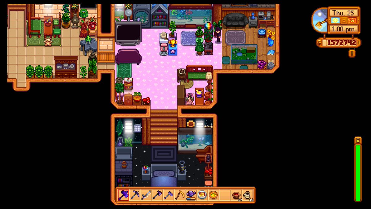 toriluvsweed's tweet photo. sharing my mid year 4 house/farm layout:) haven't played in awhile but its quite convenient~ #stardewvalley https://t.co/OTLuj70Vwc