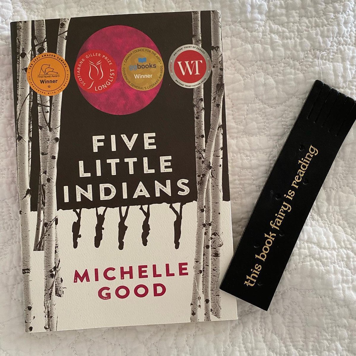 bookfairiessask's tweet photo. A Regina Book Fairy is currently reading the winner of #CanadaReads 2022 Five Little Indians by Michelle Good @Creeborn
#ShareYourFirstPage
#ThisBookFairyIsReading #ibelieveinbookfairies #canadareads2022 https://t.co/rOVyQVCgtq