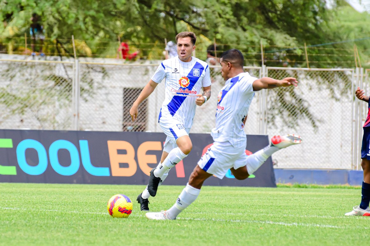 marciovz's tweet photo. A seguir trabajando y corregir errores, seguimos siempre fuertes y unidos para alcanzar los objetivos. 💪🏼🙏🏼⚽💙🤍

- @alianzasullana_ | #MV32

#alianzaatletico 
#marciovalverde
#futbolperuano
#liga1
#piura
#sullana https://t.co/YV1DjbPCv4