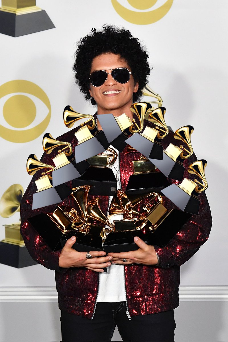 shine_hooligan's tweet photo. 13 times grammy winner, ✨ Bruno Mars ✨ https://t.co/TBloP4EOyr