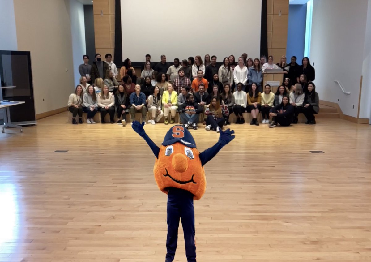 anushamookherje's tweet photo. Group photo and then one with AR @TheOttoOrange #NHMetaverse #syracuseu @NewhouseSU https://t.co/CrKnaoK7jD
