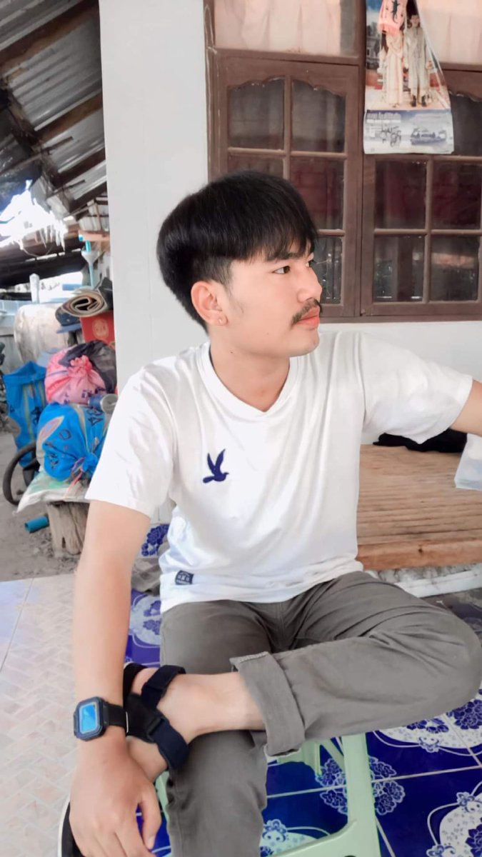PeTer200144's tweet photo. ต้องแตกใส่หน้าถึงจะเข้าตาเธอหรา 😂🎉 
#นครพนม #ธาตุพนม  #แคปชั่นอ่อย #โสด https://t.co/ygjp8m5DY1