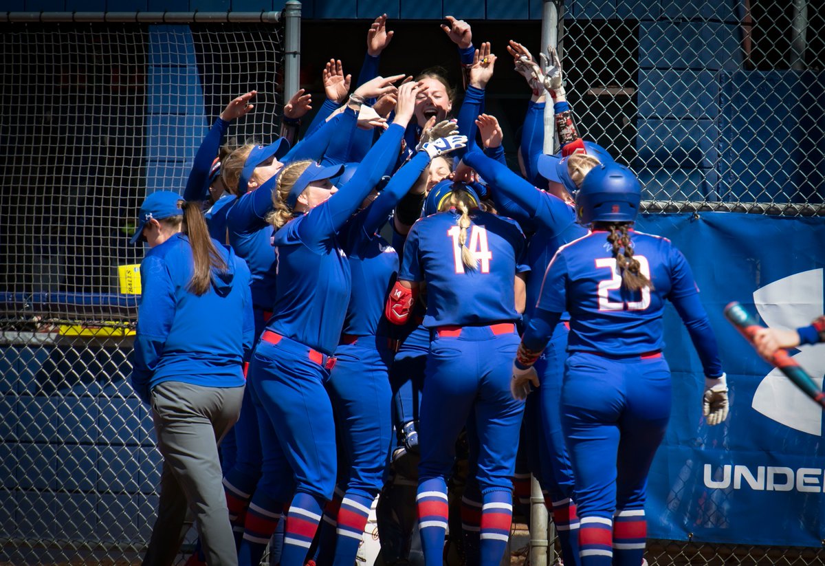 RiverhawkSB's tweet photo. Home sweet home 🏡

Happy to be back in front of the River Hawk faithful

#UnitedInBlue | #aesb https://t.co/sQbtgOTL3E