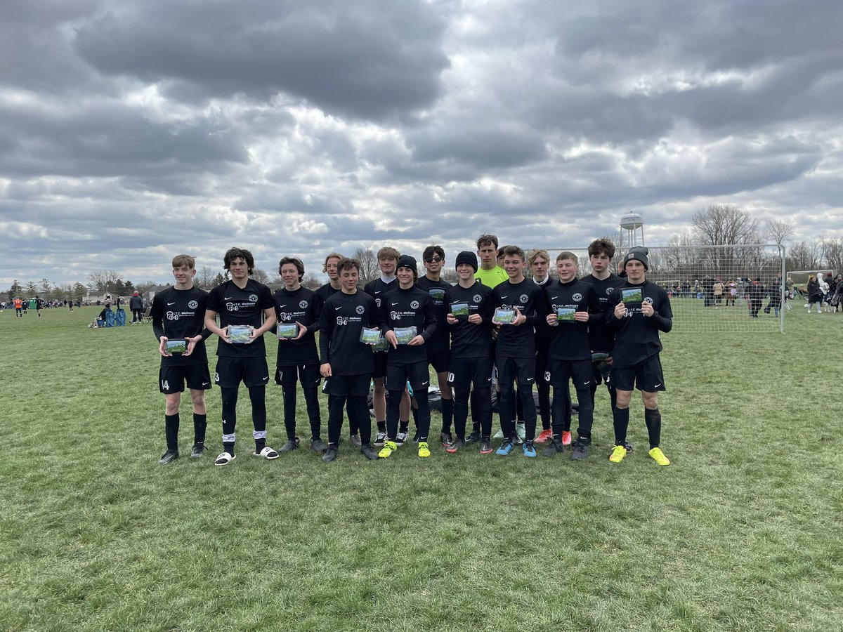 valentis_soccer's tweet photo. 5 teams walking away with hardware 🏆 Congrats everyone! 

.Boys 03 black - Champions

.Boys 04 black - Champions

. Girls 03 - Finalist 

.Boys 05  - Finalist 

.Not pictured boys 06 black - Finalist 

#EarlyBird2022 https://t.co/aL9hM5T22z