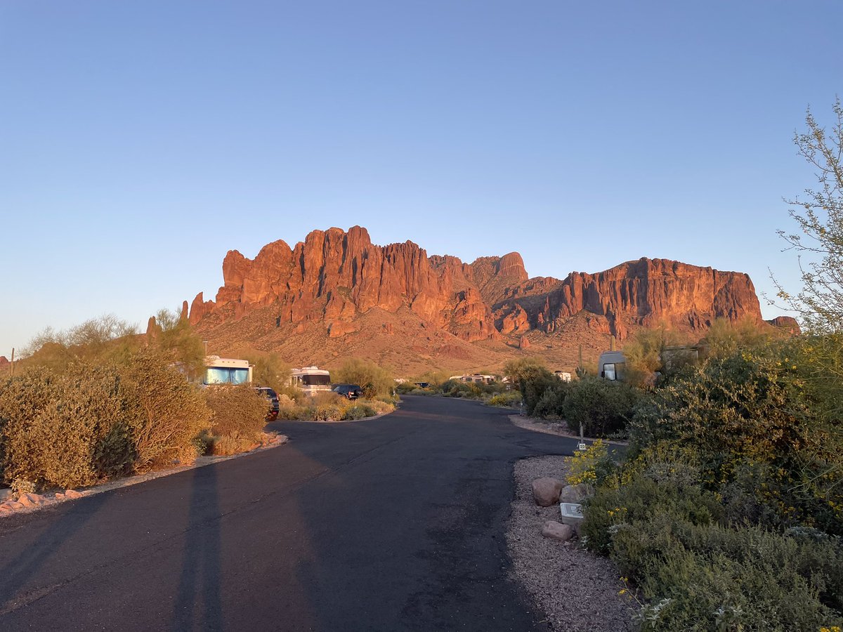 PoshyKimW's tweet photo. Had another fun camping adventure and at one of our fav: #LostDutchmanStatePark! Great view of the majestic #SuperstitionMountains on one side & cactus, desert landscaping & wildflowers on the other side. #ALTheAliner #LostDutchman #AZStatePark #AZCamping #CabellasClam https://t.co/Yvh9JV8J9O
