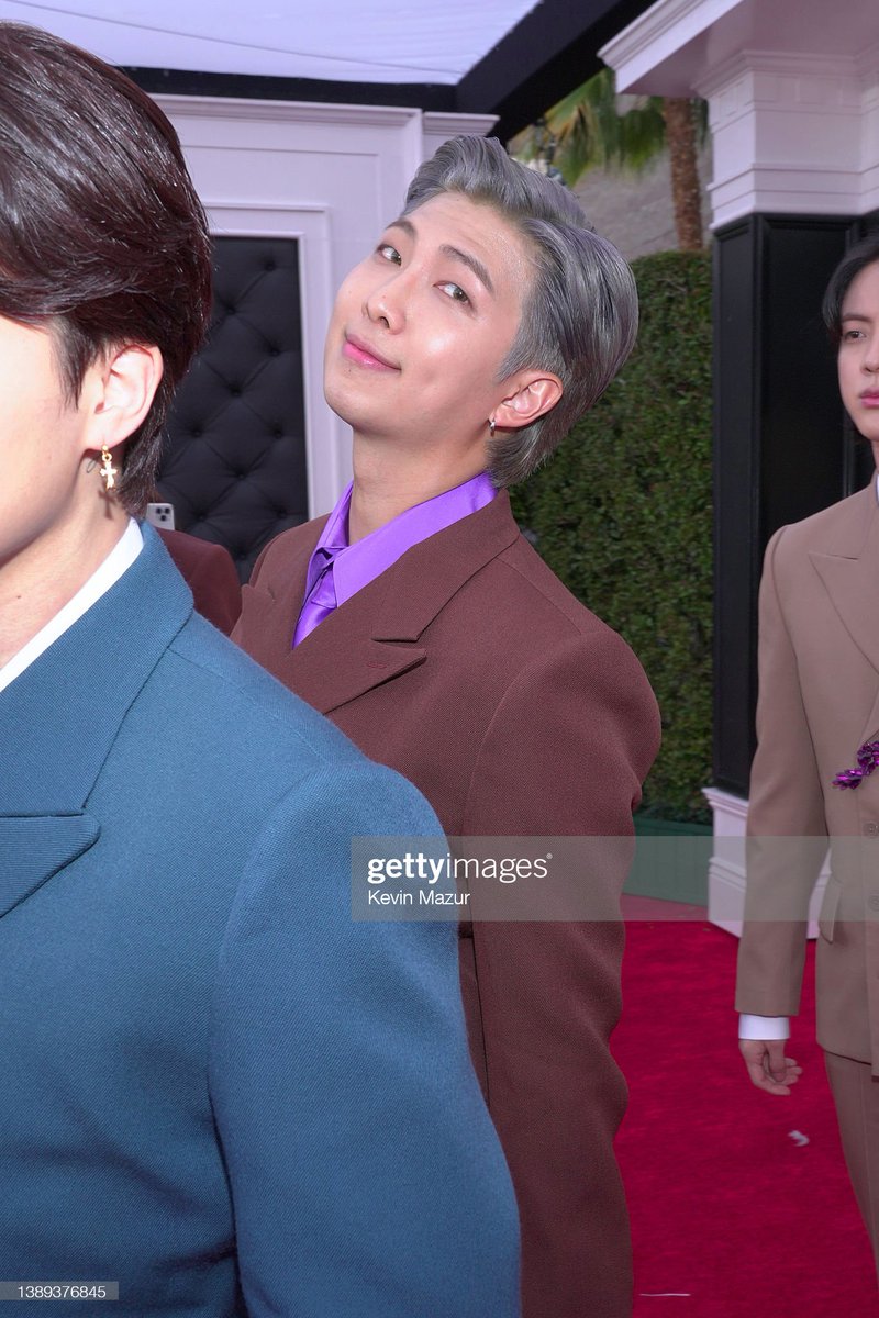 seokgieternal's tweet photo. #BTS #GRAMMYs @BTS_twt https://t.co/tFdeMajABF