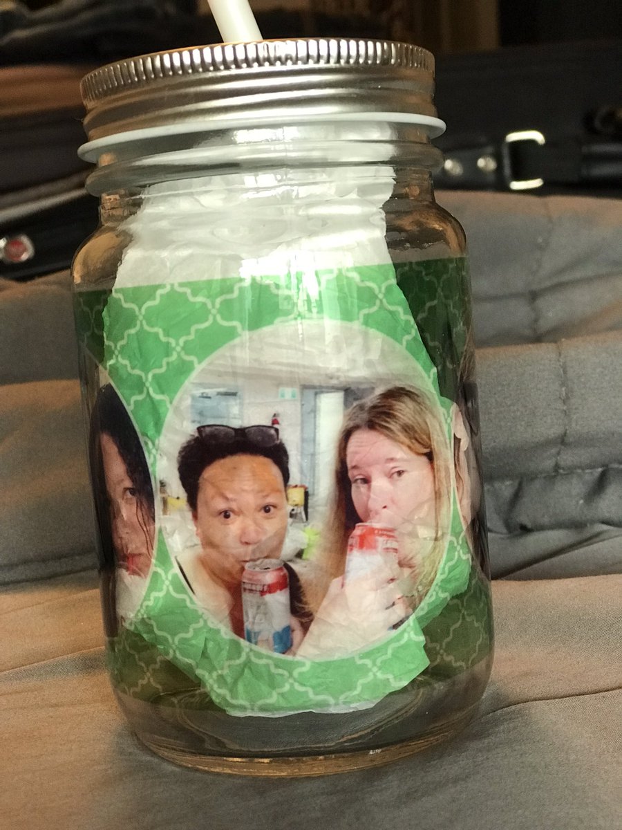 cstobbe25's tweet photo. My morning Mexico mug, my afternoon Mexican siesta pillow and my evening Mexico margarita cup ❤️ #FRIENDS4EVER https://t.co/62ub02lrdG