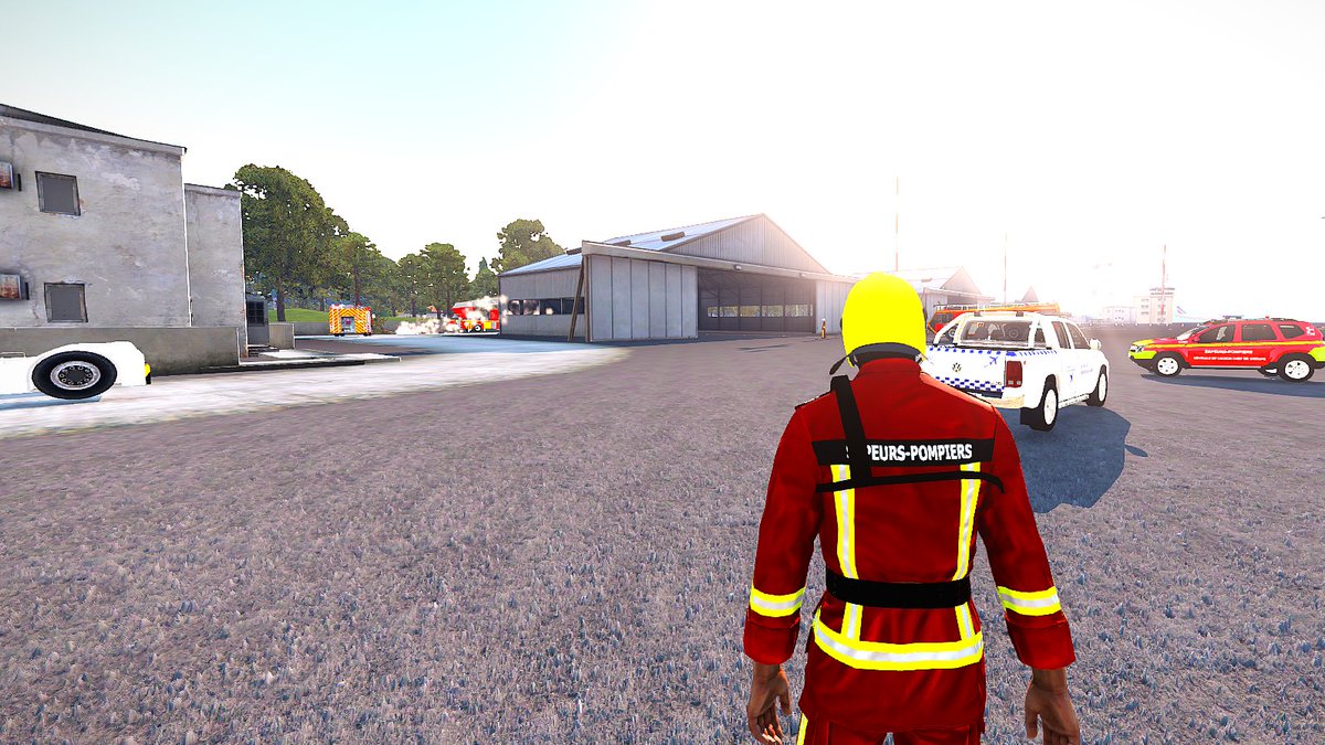 SDIS_A4L's tweet photo. [Actus de la semaine]

Incendie d'un hangar de l'aéroport d'Eden avec un aéronef à l'intérieur, Sauvetage du Dragon et de la Nautique sur une victime noyée retrouvé à Mahina, Intervention du GRIMP en soutien d'une ASSU au château de Watergate et soirée mouvementée pour le SMUR. https://t.co/1Wp4etsdJ2