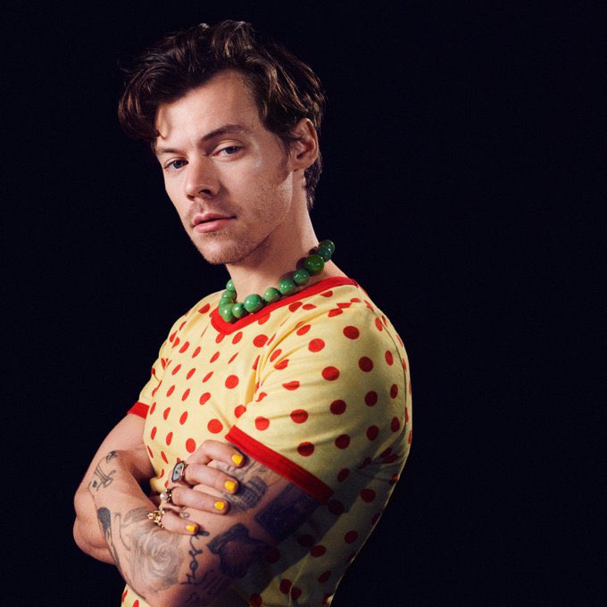 HarryMexOficial's tweet photo. #AsItWas se mantiene en la posición #1 en Spotify México con 888,317 streams!🇲🇽❤️

Escuchen la canción para mantenerla más tiempo en el Top!
https://t.co/31PSkAuQKc https://t.co/T30cVNSFjL