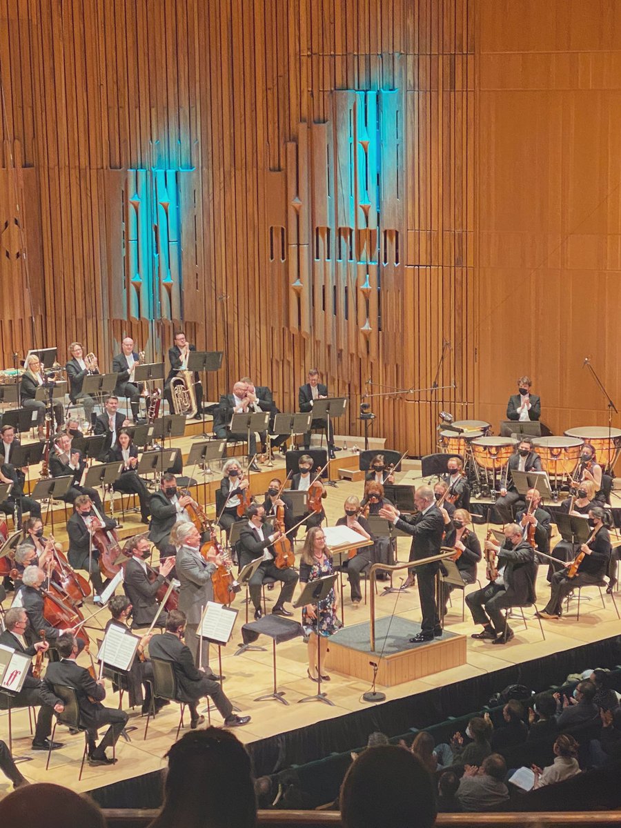 Huge congrats to #HelenGrime on the world premier of her trumpet concerto with Håkan Hardenberger @fxrroth and @londonsymphony  !!🤩🥳