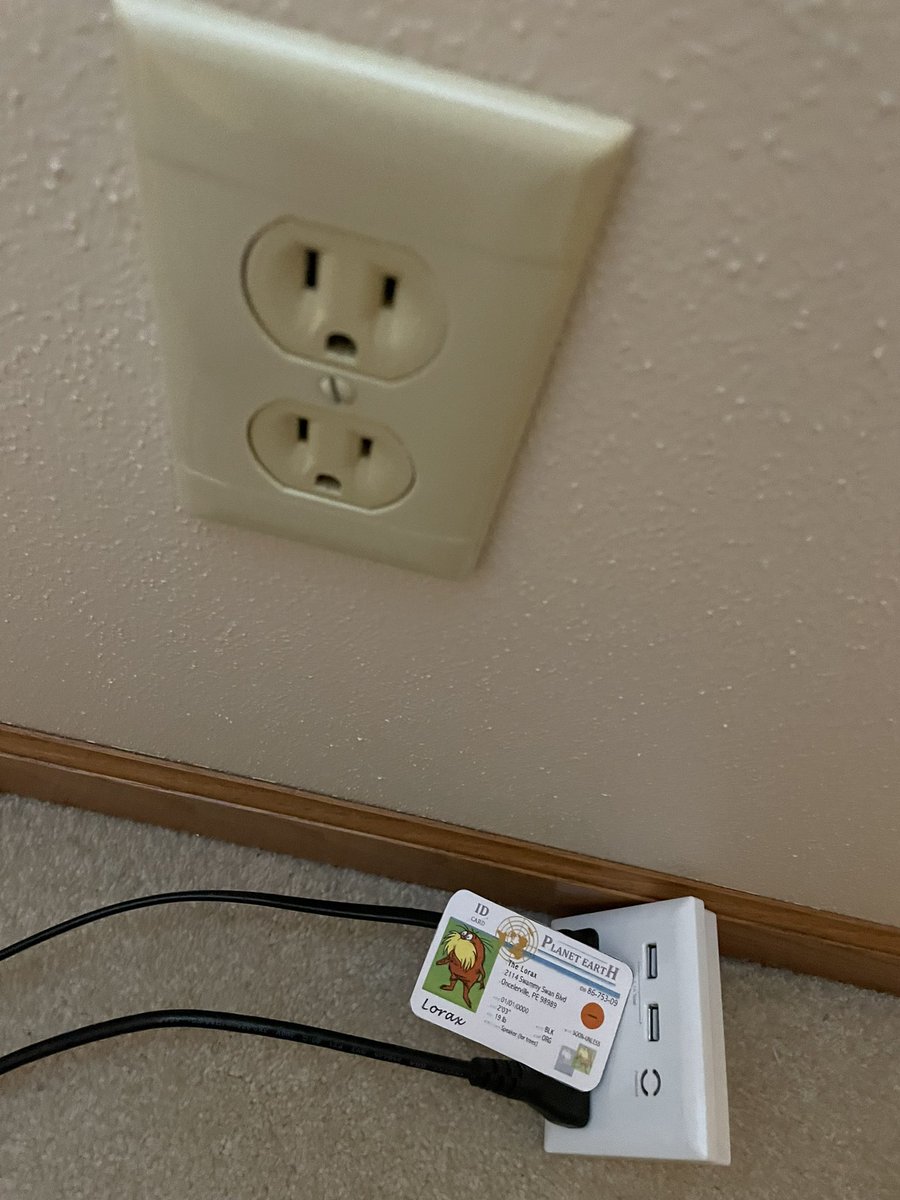 decomposedhorse's tweet photo. #apesenergy unplugging devices and cord can save unused energy for further use @franklinlorax https://t.co/E02pLlEEHI